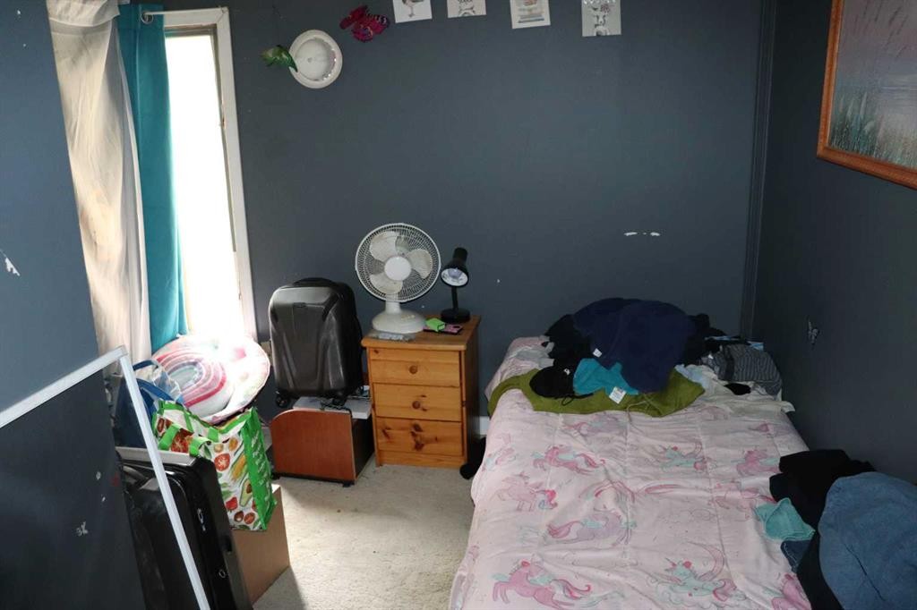 54525 Range Road 142B, Rural Yellowhead County, AB - Indoor Photo Showing Bedroom