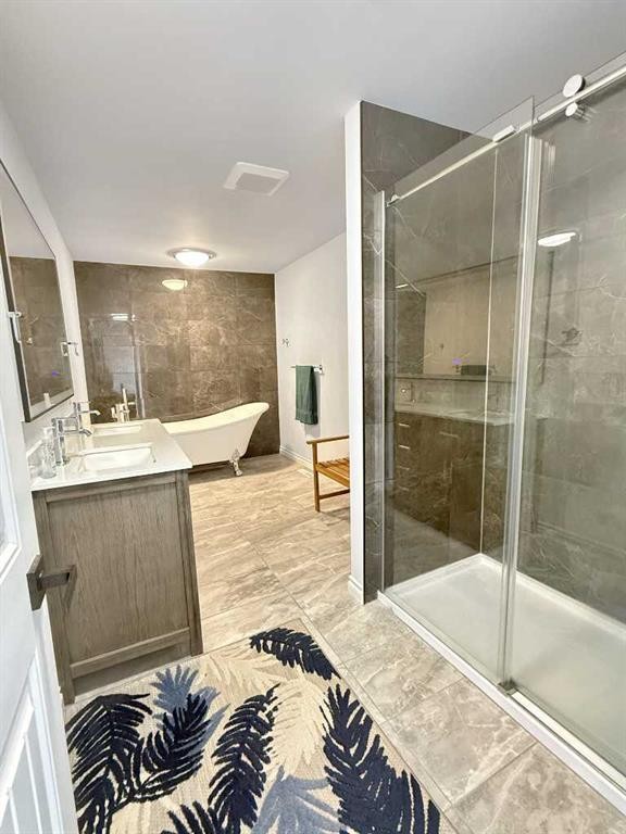 5302 50 Ave, Mayerthorpe, AB - Indoor Photo Showing Bathroom