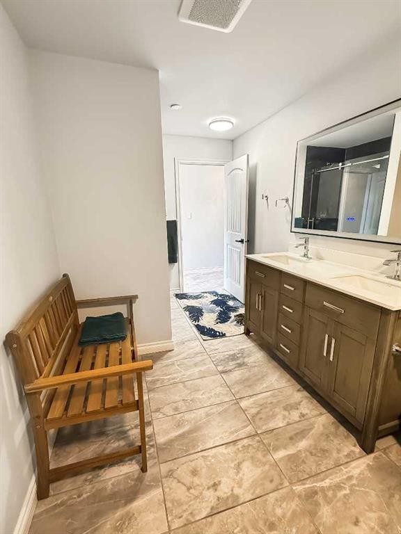 5302 50 Ave, Mayerthorpe, AB - Indoor Photo Showing Bathroom
