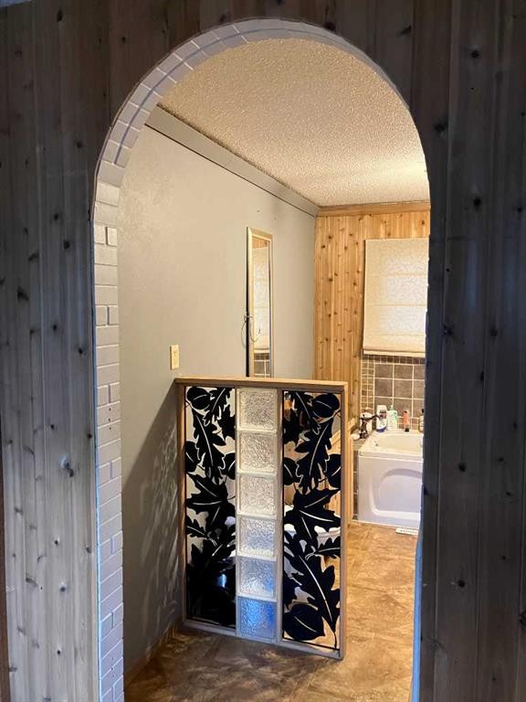 519 5 Avenue, Fox Creek, AB - Indoor Photo Showing Other Room