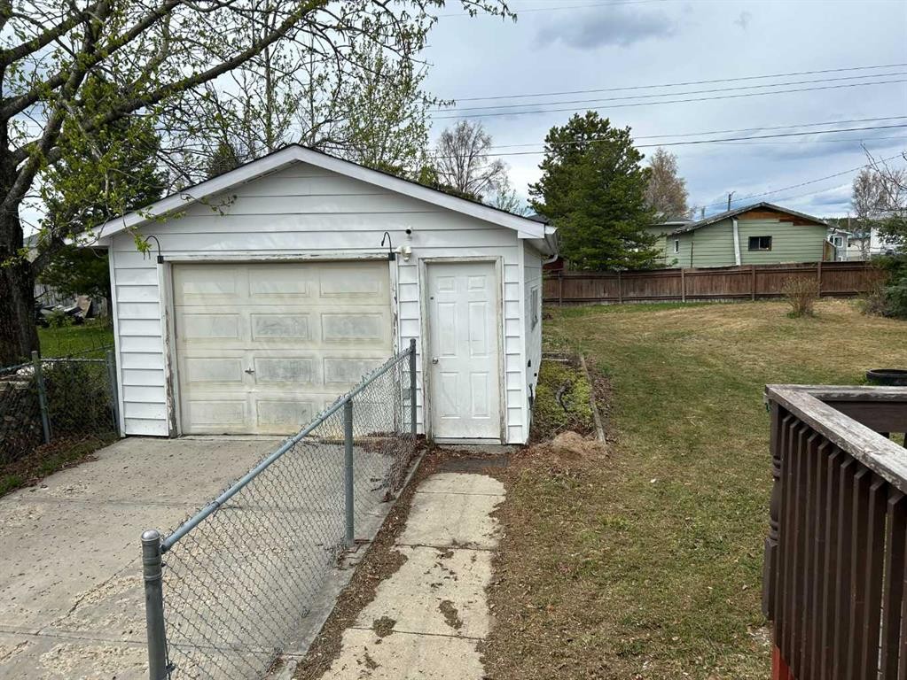 16 Centennial Crescent, Swan Hills, AB - Outdoor