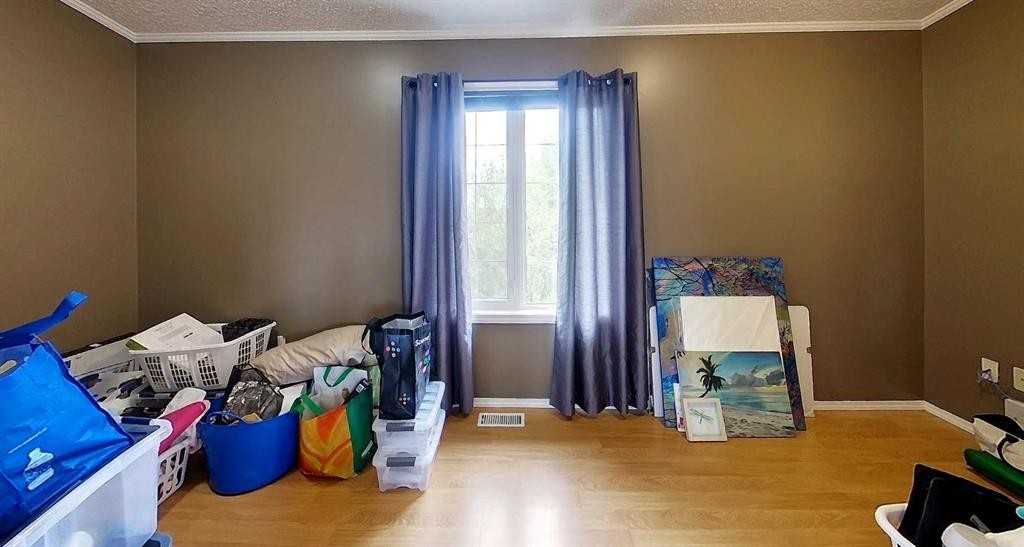 1-53018 Range Rd 175, Rural Yellowhead County, AB - Indoor Photo Showing Bedroom