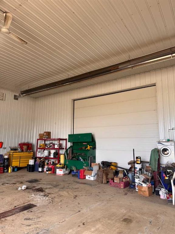 652028 Range Road 243, Athabasca, AB - Indoor Photo Showing Garage