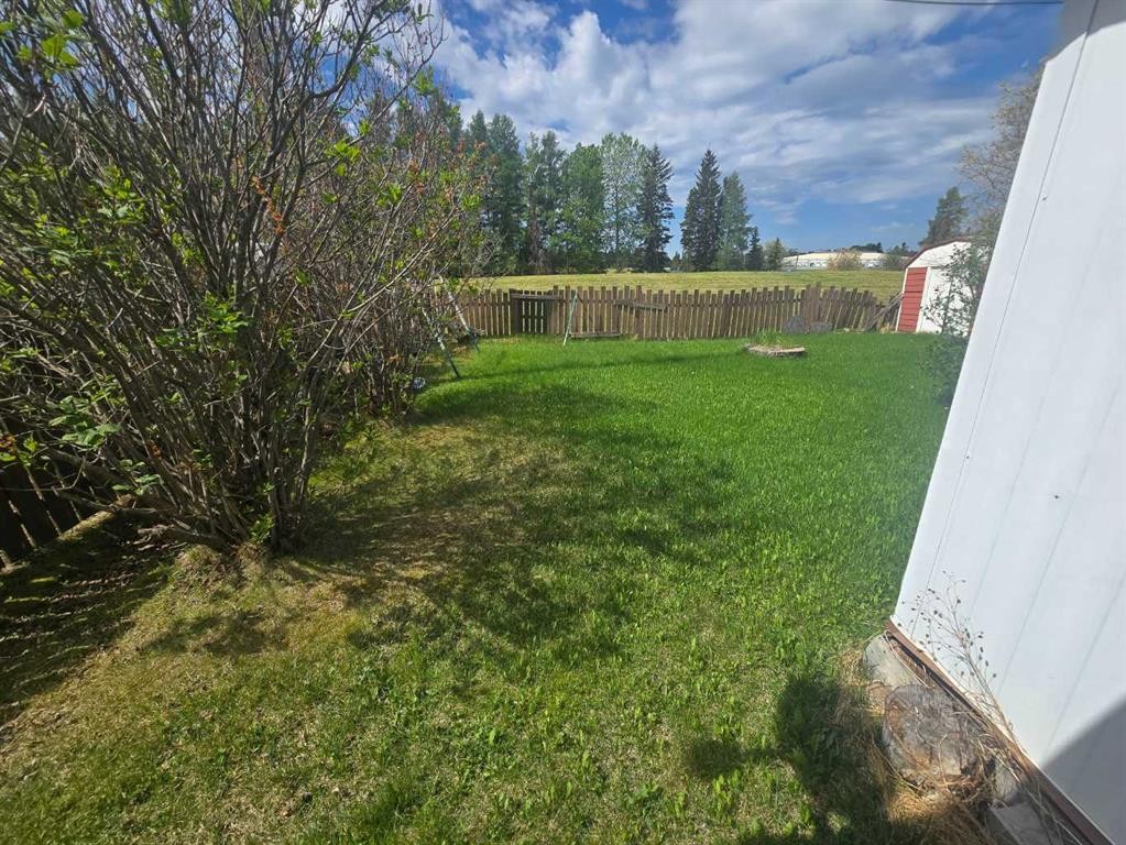 630 53Rd Street, Edson, AB - Outdoor