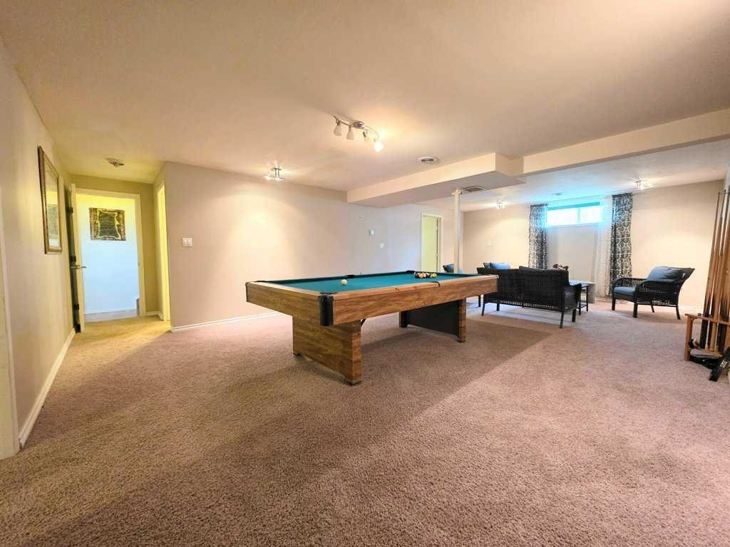 301 3 Avenue Ne, Slave Lake, AB - Indoor Photo Showing Other Room