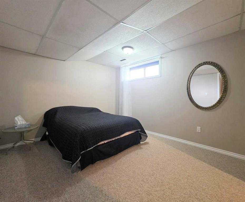 301 3 Avenue Ne, Slave Lake, AB - Indoor Photo Showing Bedroom