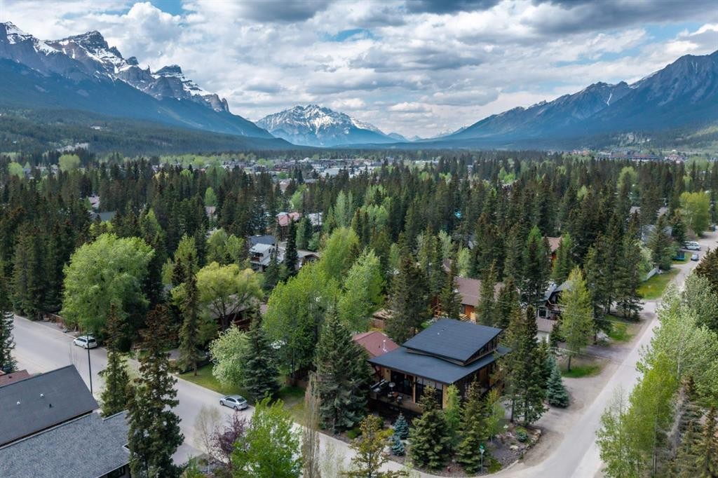 506 1St Street, Canmore, AB - Outdoor With View