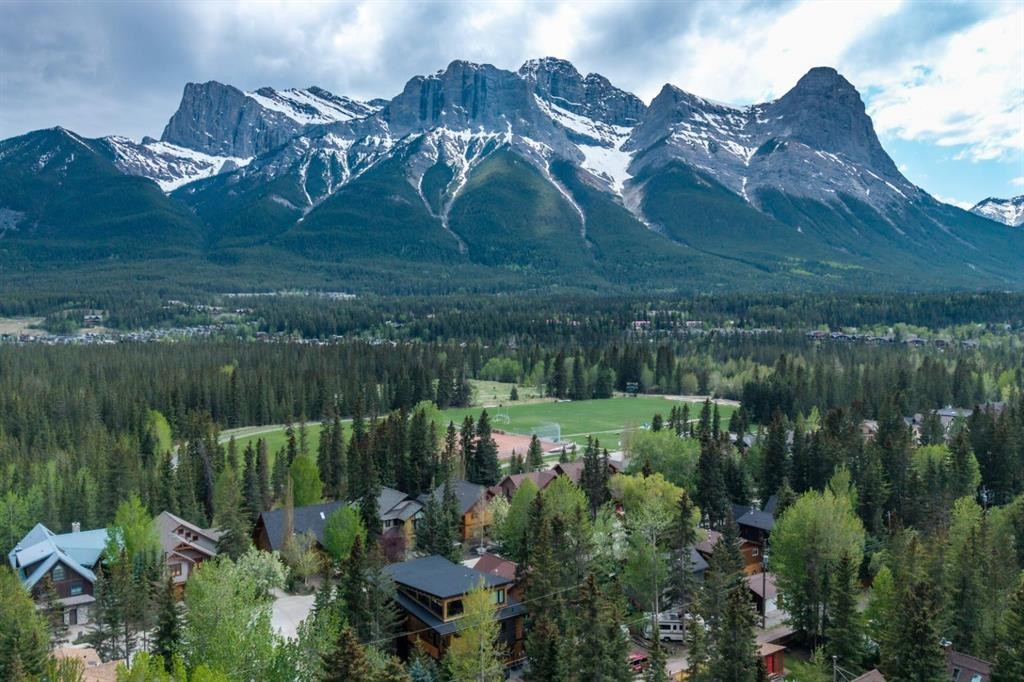 506 1St Street, Canmore, AB - Outdoor With View