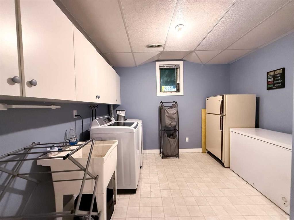 127 Sitar Crescent, Hinton, AB