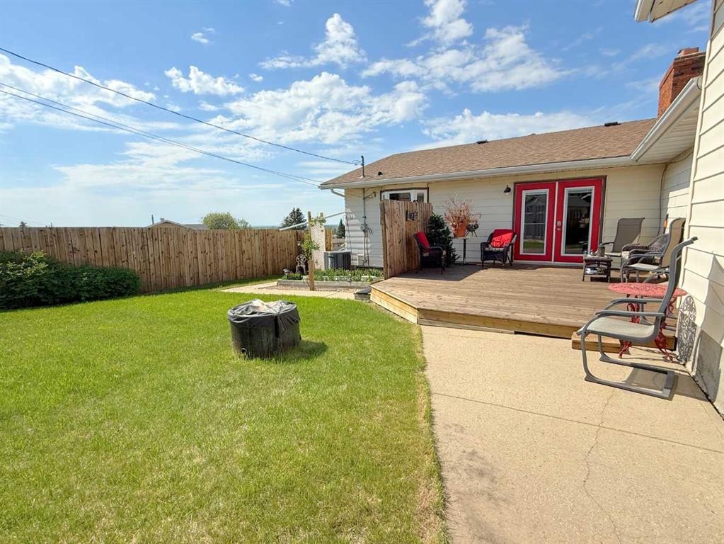 5301 Birch Crescent, Boyle, AB - Outdoor