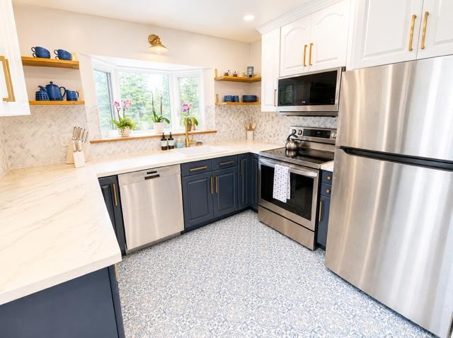 111 Willow Drive, Hinton, AB