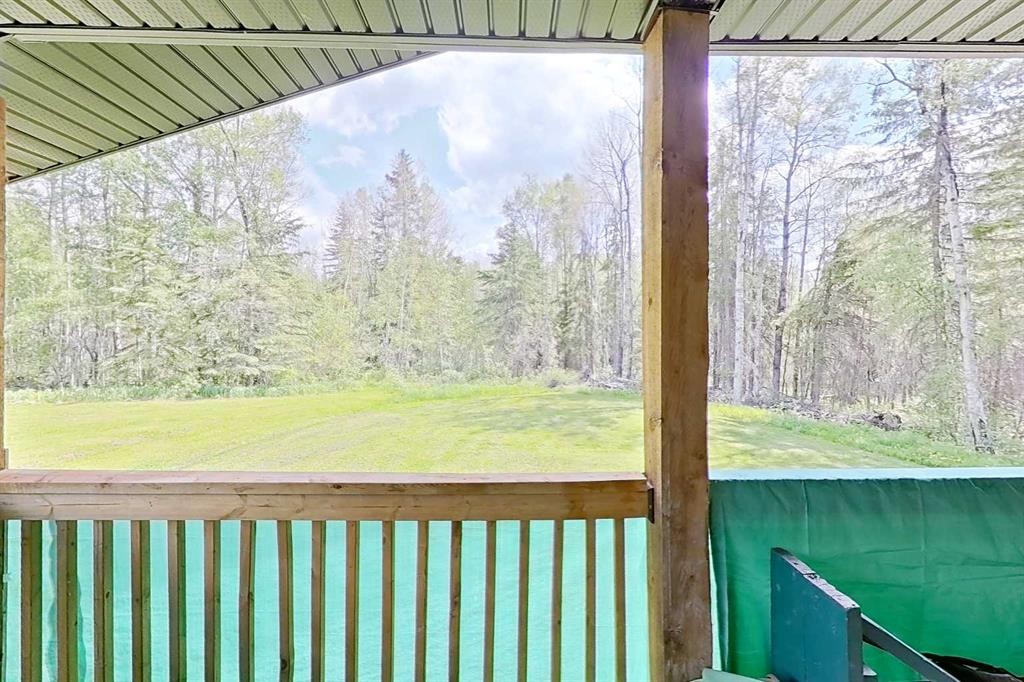 693069 265 Range, Smith, AB -