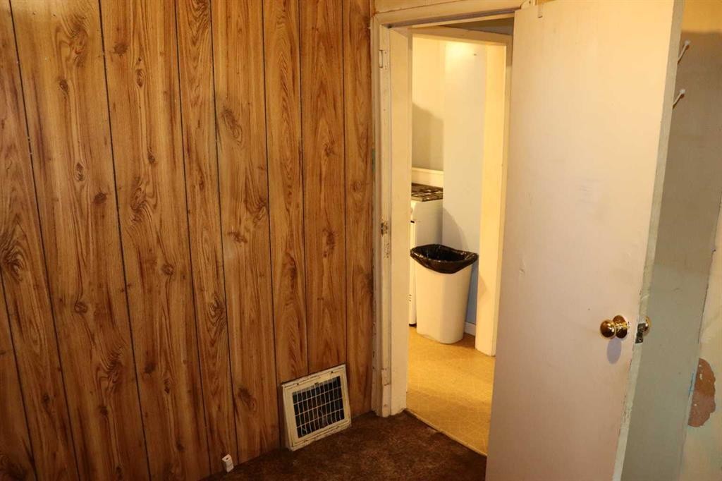 4618 6 Avenue, Edson, AB - Indoor Photo Showing Other Room