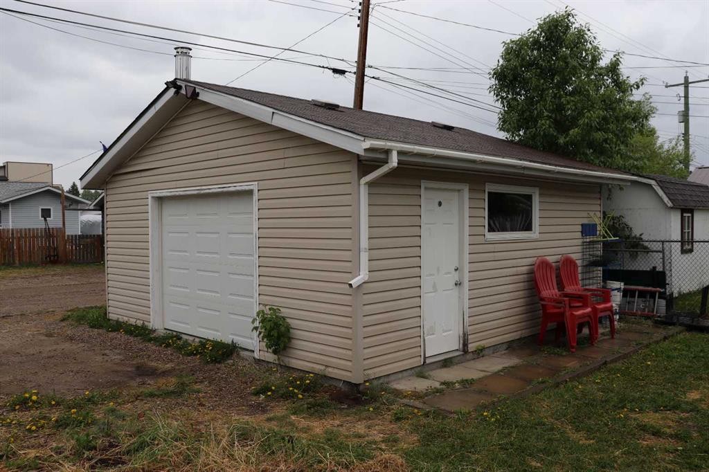 4618 6 Avenue, Edson, AB - Outdoor With Exterior