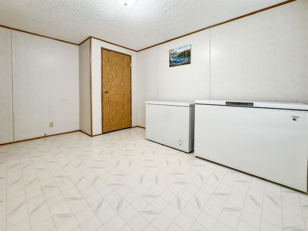 4524 47 Avenue, Mayerthorpe, AB