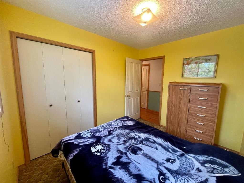 5909 11 Avenue, Edson, AB