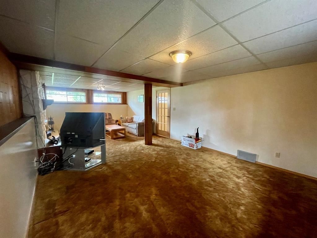 5909 11 Avenue, Edson, AB