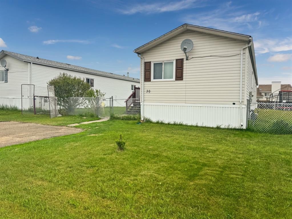 30 Davio Place, Whitecourt, AB