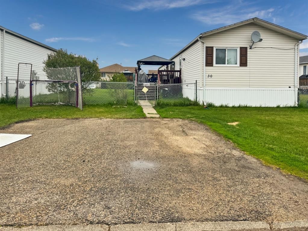 30 Davio Place, Whitecourt, AB