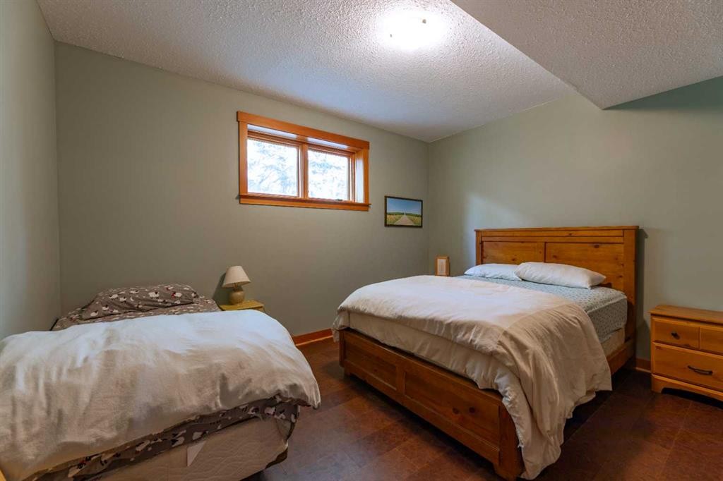 4813 Mountain Road, Brule, AB