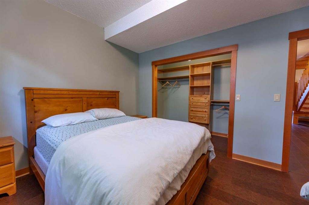 4813 Mountain Road, Brule, AB