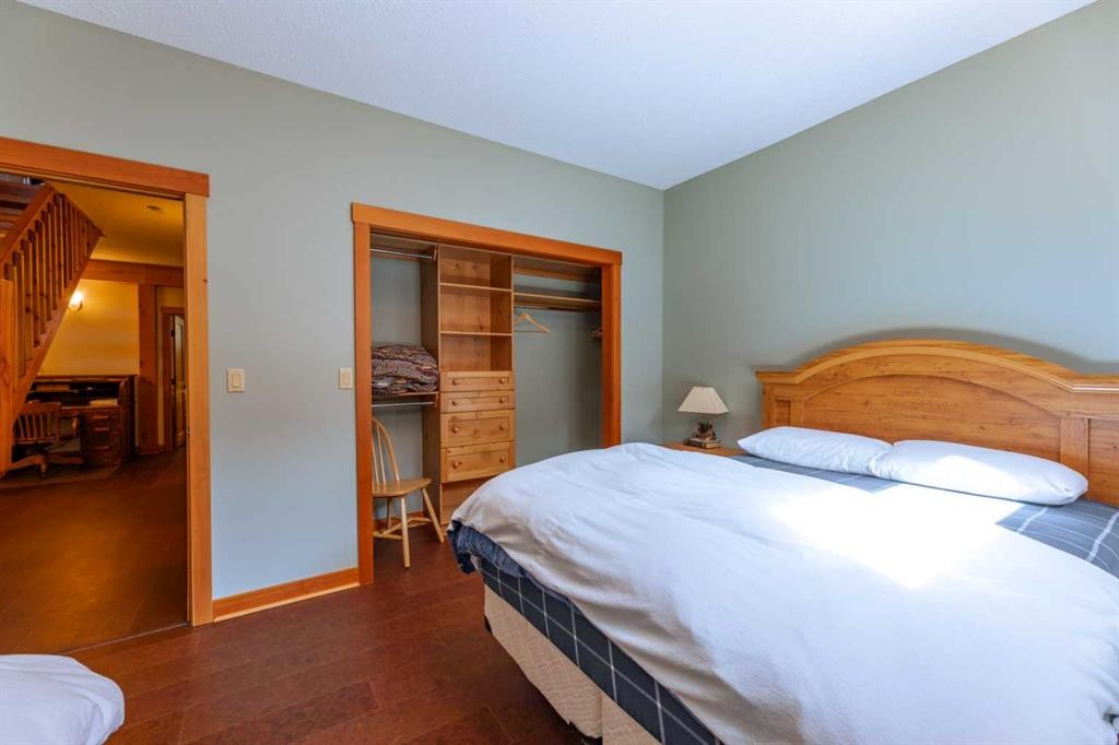 4813 Mountain Road, Brule, AB