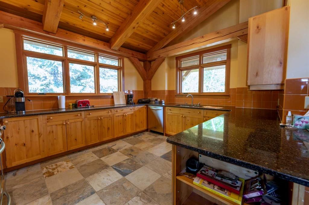 4813 Mountain Road, Brule, AB