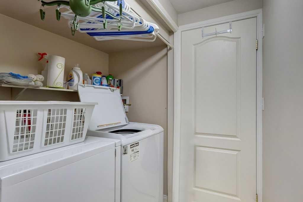 8-125 Cave Avenue, Banff, AB