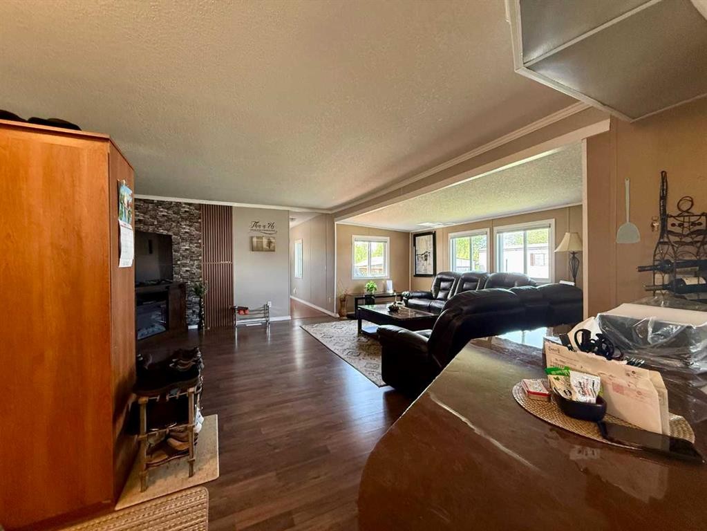 19 Sunset Crescent, Swan Hills, AB - Indoor