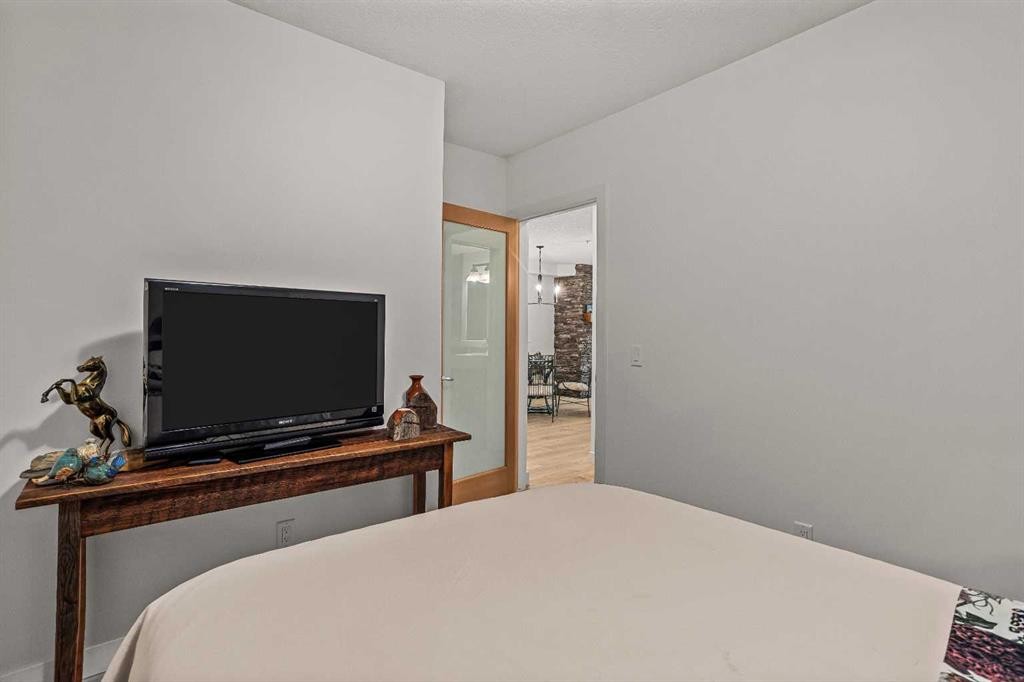 218-106 Stewart Creek Landing, Canmore, AB