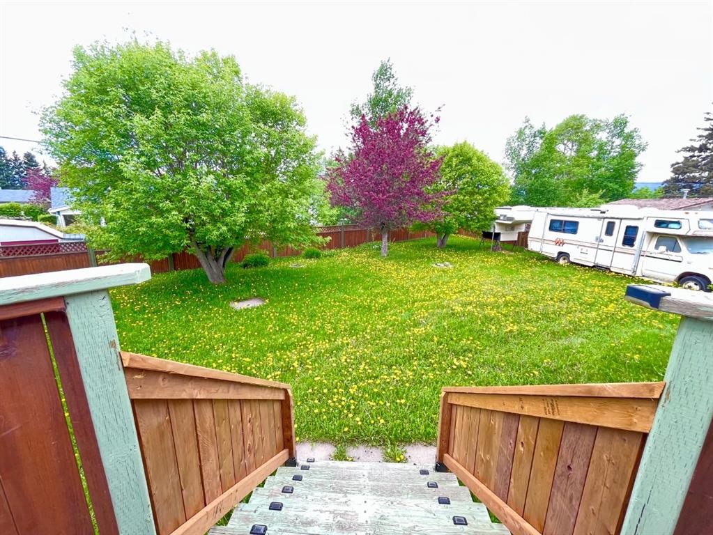 115 Poboktan Road, Hinton, AB