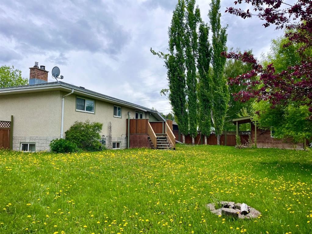 115 Poboktan Road, Hinton, AB