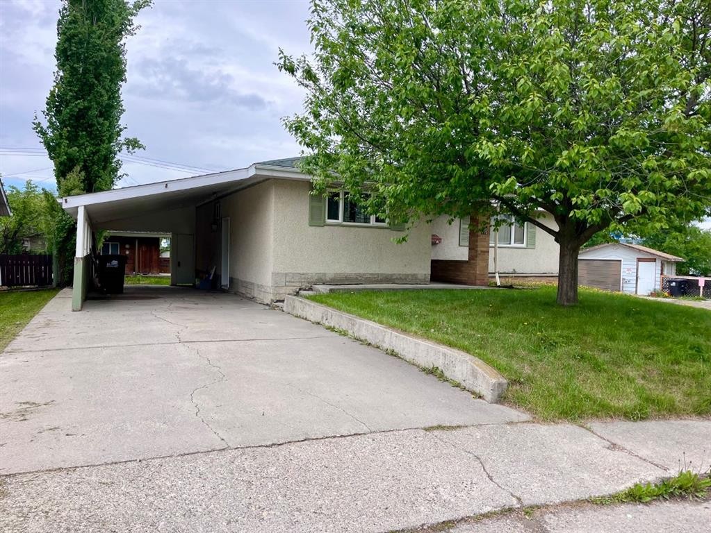 115 Poboktan Road, Hinton, AB