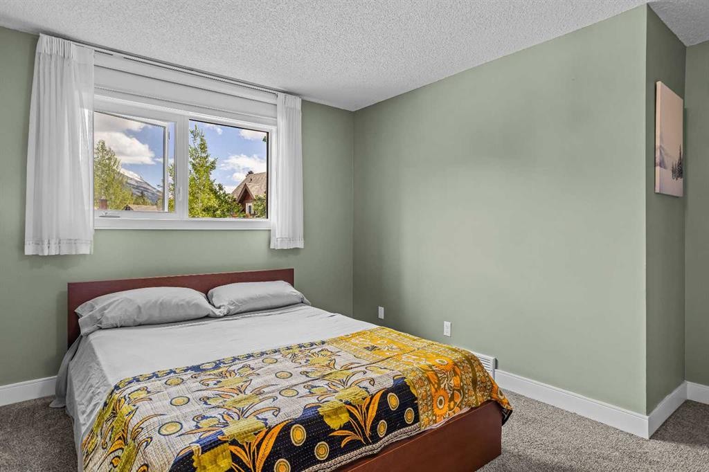 102-200 Three Sisters Drive, Canmore, AB