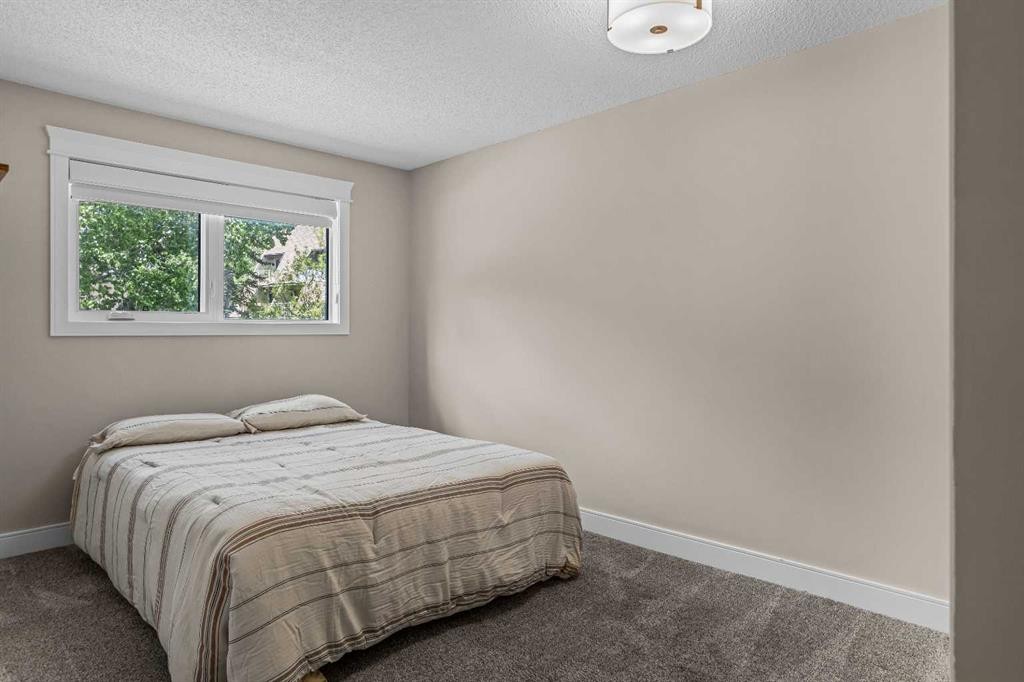 102-200 Three Sisters Drive, Canmore, AB