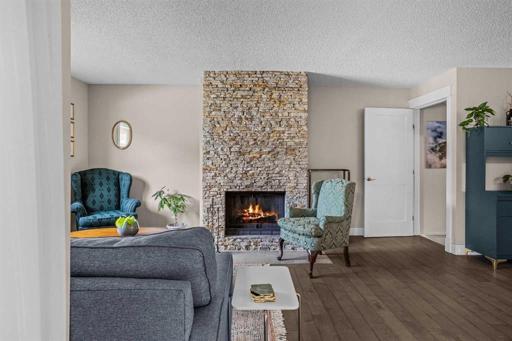 102-200 Three Sisters Drive, Canmore, AB