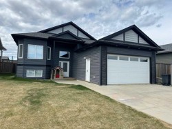 204 13 Street SESlave Lake, AB T0G 2A3