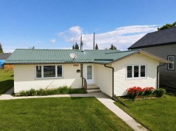 5114 47 Avenue WESTMayerthorpe, AB T0E 1N0