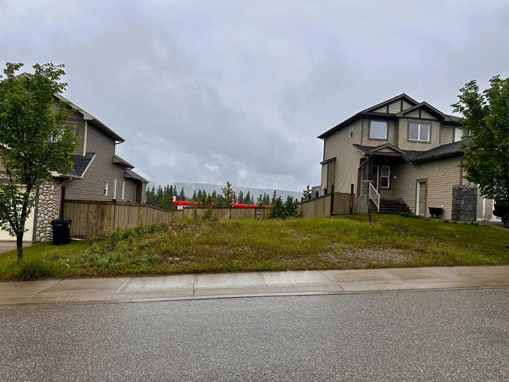 103 Lupin Way, Hinton, AB