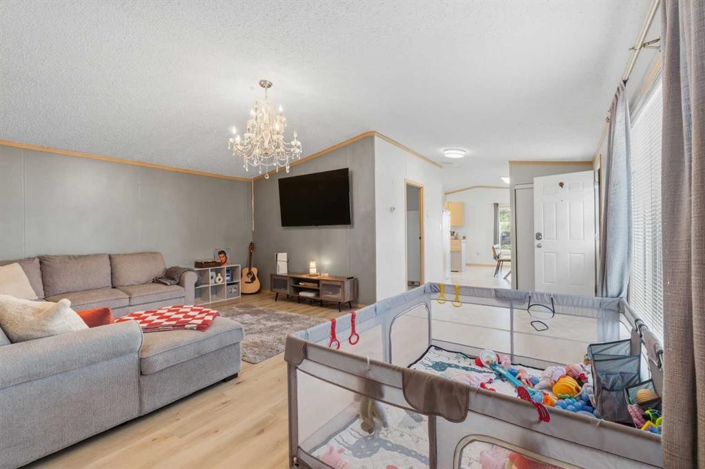 39 Keystone Crossing, Whitecourt, AB