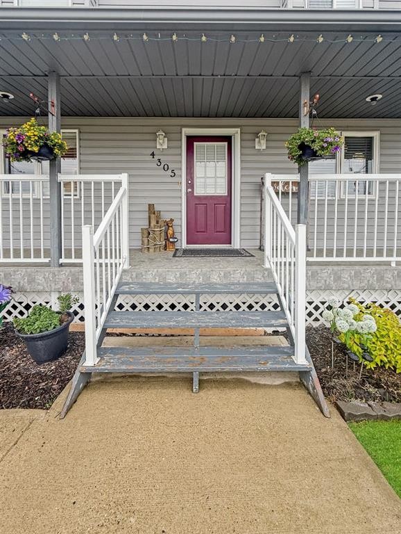 4305 47 Ave, Mayerthorpe, AB