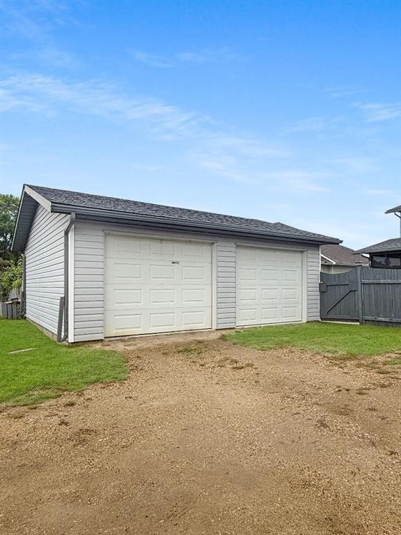 4305 47 Ave, Mayerthorpe, AB