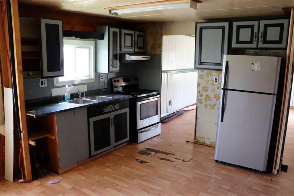 809 52 Street, Edson, AB