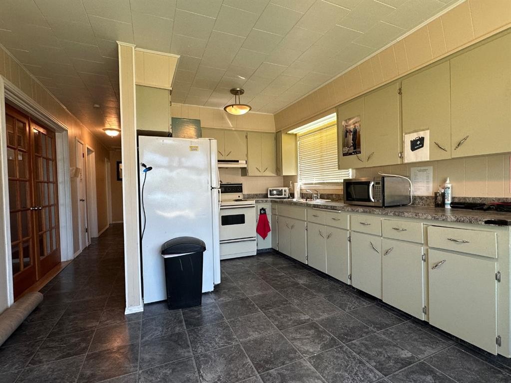5132 Swan Crescent, Swan Hills, AB