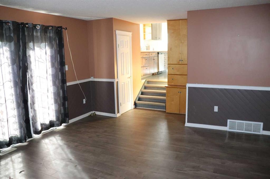 5505 13 Avenue, Edson, AB