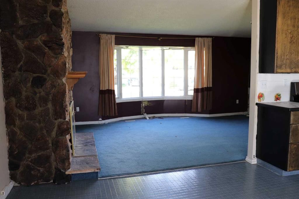 5505 13 Avenue, Edson, AB