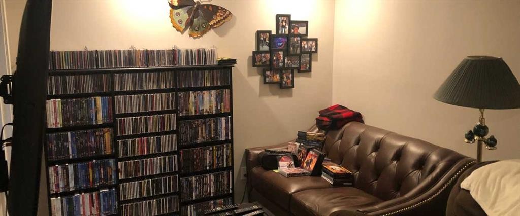 118 Dorin Drive, Hinton, AB - Indoor Photo Showing Other Room