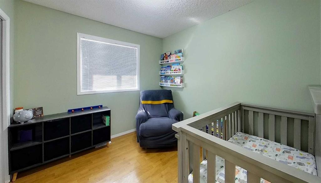 5804 12 Ave, Edson, AB