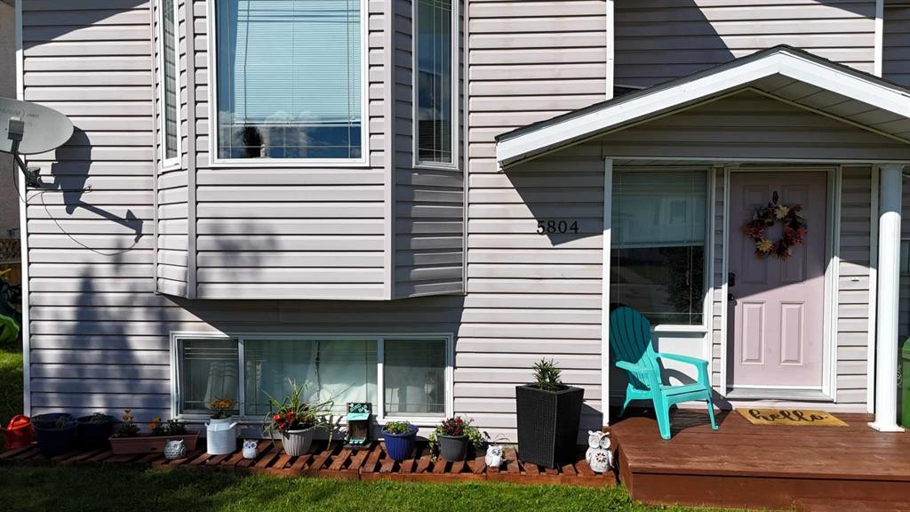 5804 12 Ave, Edson, AB