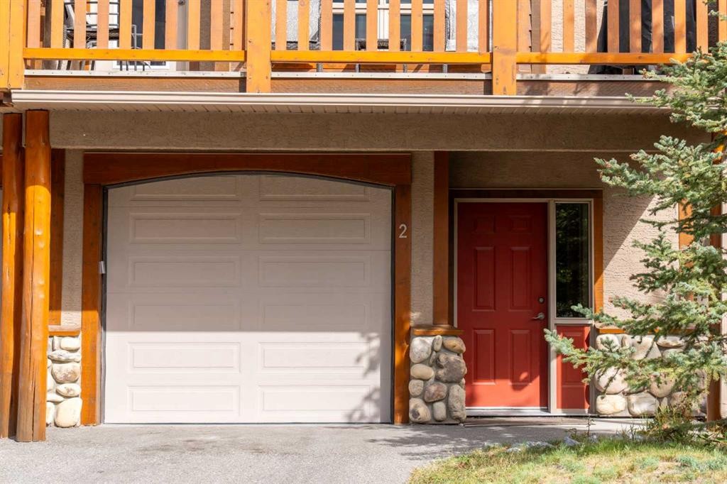 2-300 Eagle Terrace Road, Canmore, AB